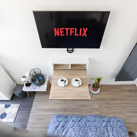 Apartament Tres Petit Calme Proche Buttes-chaumont *